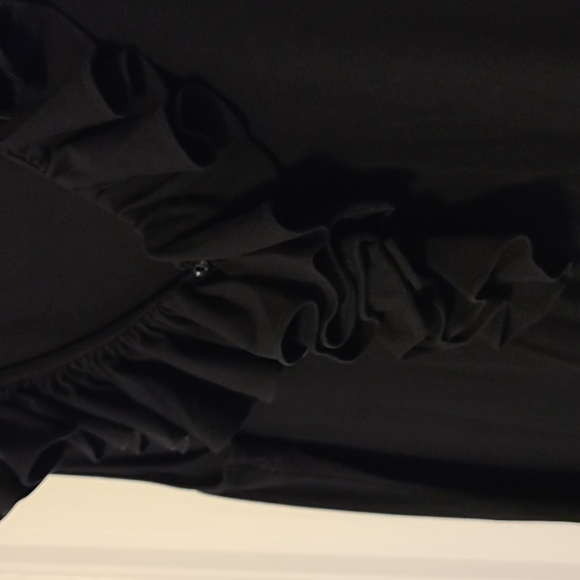 Ralph Lauren Cotton Midi Dress in Black v-neck with flattering ruffles - Picture 1 of 5